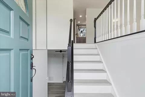 Entry Way - 12821 Pinecrest Rd, Herndon, VA 20171 photo 1 of 2