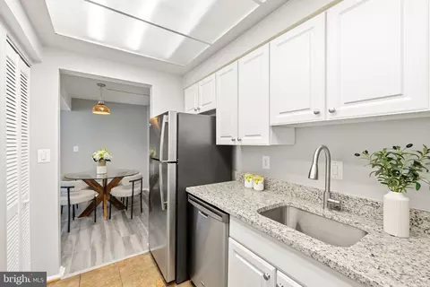 Kitchen - 7640 Provincial Dr #213, Mclean, VA 22102 photo 2 of 3