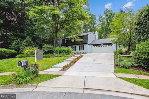 Exterior - 2000 Homer Ter, Reston, VA 20191 photo 2 of 14
