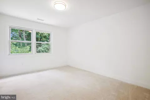 Bedroom - 2000 Homer Ter, Reston, VA 20191 photo 9 of 15