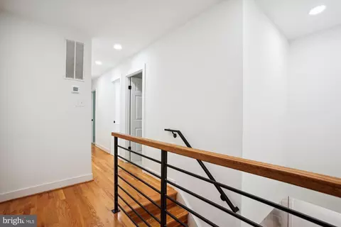 Entry Way - 2000 Homer Ter, Reston, VA 20191 photo 5 of 7
