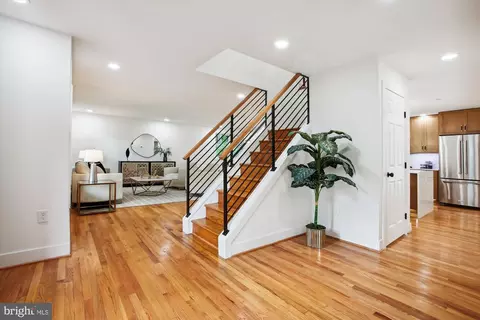 Entry Way - 2000 Homer Ter, Reston, VA 20191 photo 2 of 7