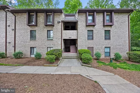 2216 Castle Rock Sq #12C, Reston, VA 20191