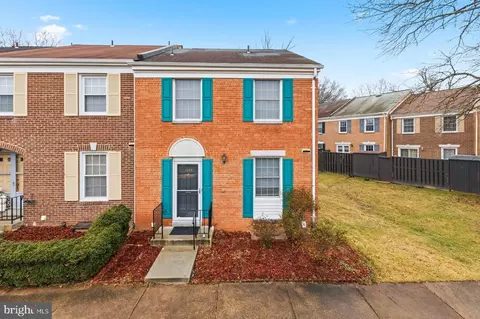 Exterior - 7233 Evanston Rd, Springfield, VA 22150 photo 2 of 8