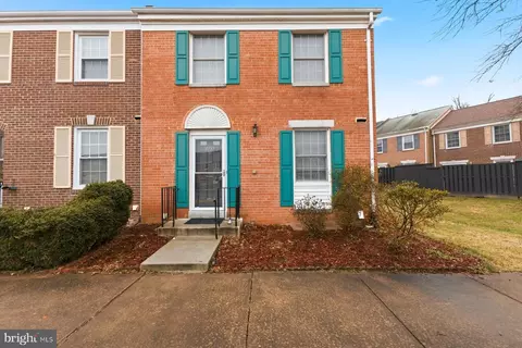 7233 Evanston Rd, Springfield, VA 22150