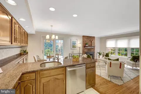 6601 Madison Mclean Dr, Mclean, VA 22101 photo 8