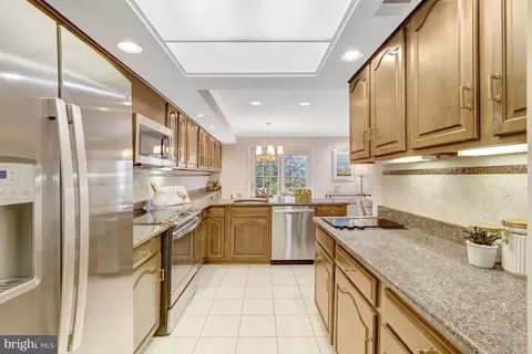6601 Madison Mclean Dr, Mclean, VA 22101 photo 9