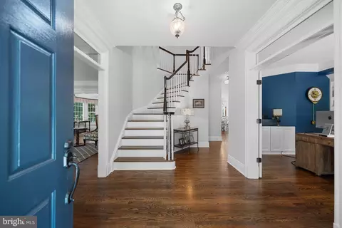 6020 Copely Ln, Mclean, VA 22101 photo 3