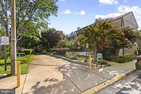 1808 Westwind Way UNIT 79, Mclean, VA 22102 photo 3