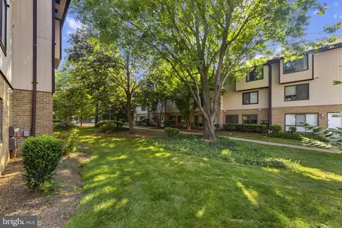 1808 Westwind Way UNIT 79, Mclean, VA 22102 photo 10