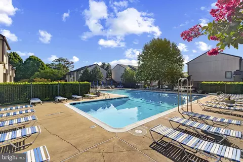 1808 Westwind Way UNIT 79, Mclean, VA 22102 photo 8