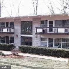 7717 Donnybrook Ct #103, Annandale, VA 22003