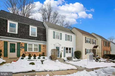 2909 Everleigh Way, Fairfax, VA 22031