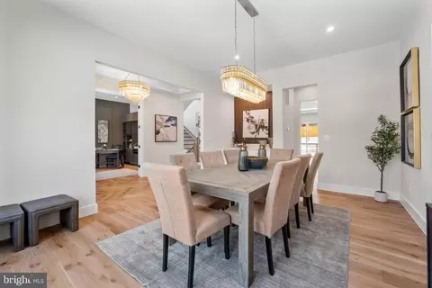 Dining - 1935 Foxhall Rd, Mclean, VA 22101 photo 3 of 6