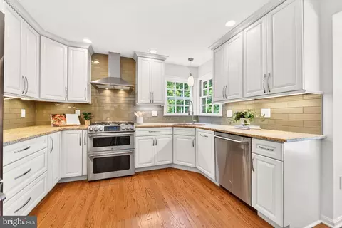 Kitchen - 1273 Lamplighter Way, Reston, VA 20194 photo 3 of 6