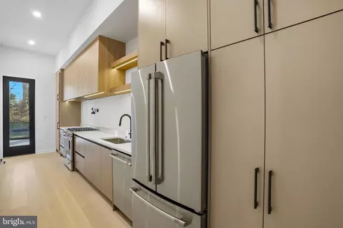Other - 7103 Westbury Rd, Mclean, VA 22101 photo 6 of 26