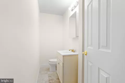 Bath - 7423 Exmore St, Springfield, VA 22150 photo 1 of 4