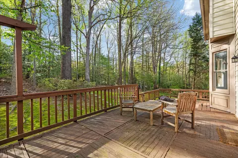Exterior - 7917 Donegal Ln, Springfield, VA 22153 photo 4 of 11