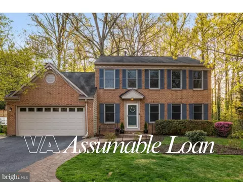 7917 Donegal Ln, Springfield, VA 22153