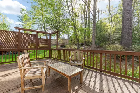 Exterior - 7917 Donegal Ln, Springfield, VA 22153 photo 3 of 11