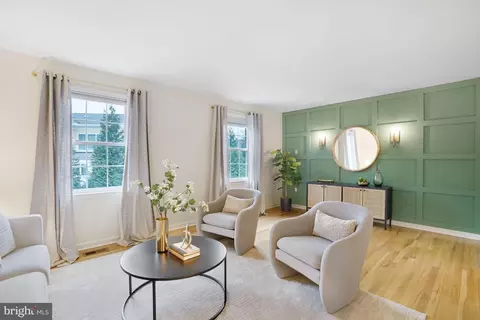 Living - 7005 Leestone St, Springfield, VA 22151 photo 1 of 6