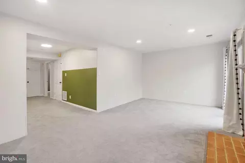 Living - 7005 Leestone St, Springfield, VA 22151 photo 5 of 6