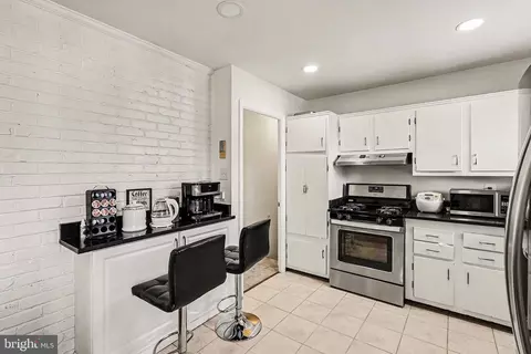 Kitchen - 7112 Dalhouse St, Springfield, VA 22151 photo 1 of 2