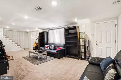 Other - 7112 Dalhouse St, Springfield, VA 22151 photo 4 of 8