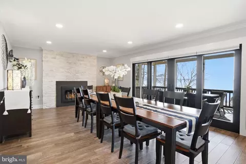 Dining - 6057 River Dr, Lorton, VA 22079 photo 1 of 4