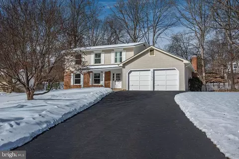 9102 Red Lion Tavern Ct, Springfield, VA 22153