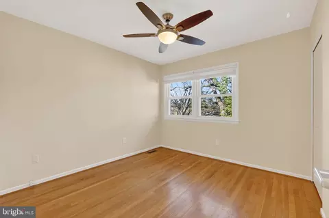 Bedroom - 6424 Cabell Ct, Springfield, VA 22150 photo 5 of 10