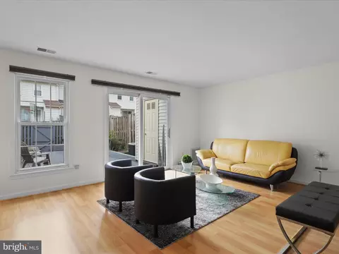 8068 Dulciana Ct, Springfield, VA 22153 photo 15