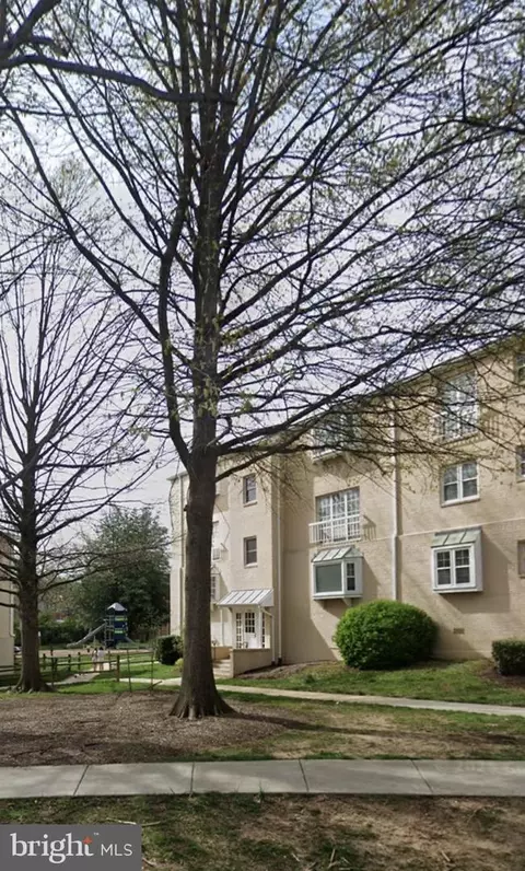 2904 Willston Pl #73, Falls Church, VA 22044