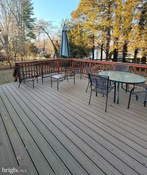7910 Richfield Rd, Springfield, VA 22153 photo 14