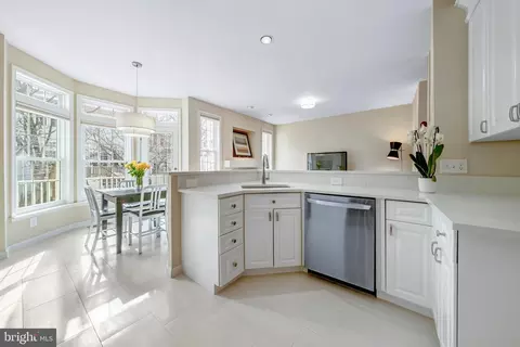 Kitchen - 1916 Logan Manor Dr, Reston, VA 20190 photo 2 of 7