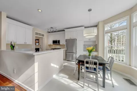 Kitchen - 1916 Logan Manor Dr, Reston, VA 20190 photo 1 of 7