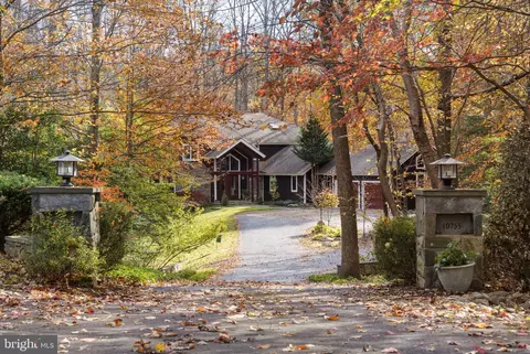 10755 Riverscape Run, Great Falls, VA 22066