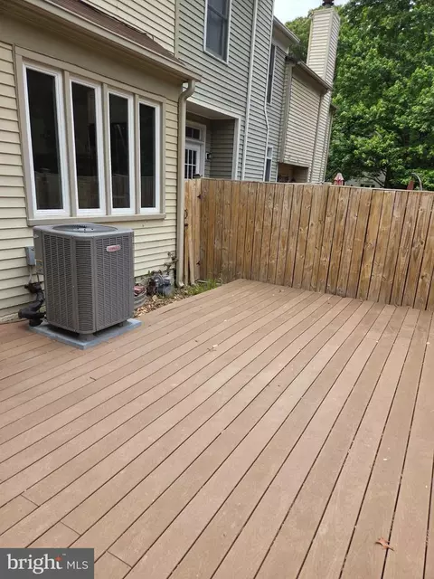 Exterior - 7229 Olde Lantern Way, Springfield, VA 22152 photo 5 of 5