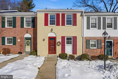 Exterior - 7745 Tiverton Dr #7745, Springfield, VA 22152 photo 2 of 5