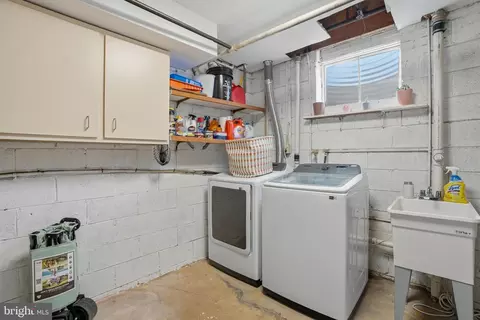 Other - 7745 Tiverton Dr #7745, Springfield, VA 22152 photo 7 of 9