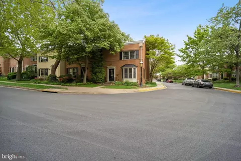 Other - 5931 Queenston St, Springfield, VA 22152 photo 17 of 17