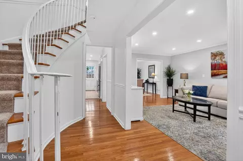 Entry Way - 5931 Queenston St, Springfield, VA 22152 photo 1 of 5