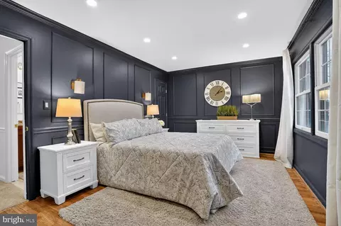 Bedroom - 5931 Queenston St, Springfield, VA 22152 photo 2 of 8