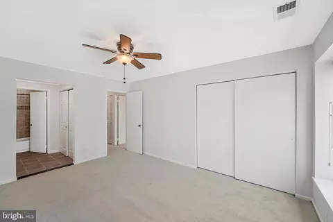 Bedroom - 11144 Beaver Ct #11144, Reston, VA 20191 photo 3 of 4