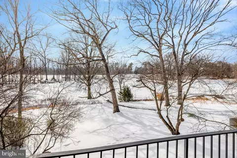 2120 Golf Course Dr, Reston, VA 20191 photo 11