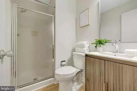 2120 Golf Course Dr, Reston, VA 20191 photo 43