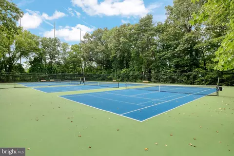 2120 Golf Course Dr, Reston, VA 20191 photo 59