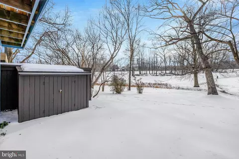 2120 Golf Course Dr, Reston, VA 20191 photo 41