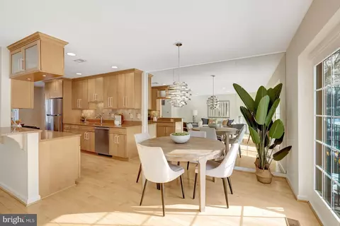 2120 Golf Course Dr, Reston, VA 20191 photo 14