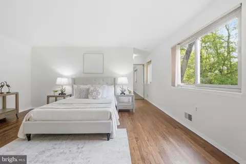 Bedroom - 11002 Ring Rd, Reston, VA 20190 photo 1 of 10